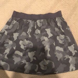 camo skirt banana republic